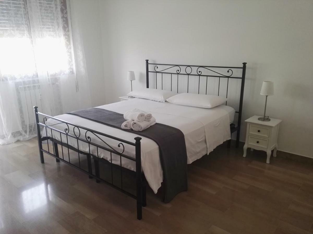 Casa da Ilaria Hotel Sottomarina Bagian luar foto